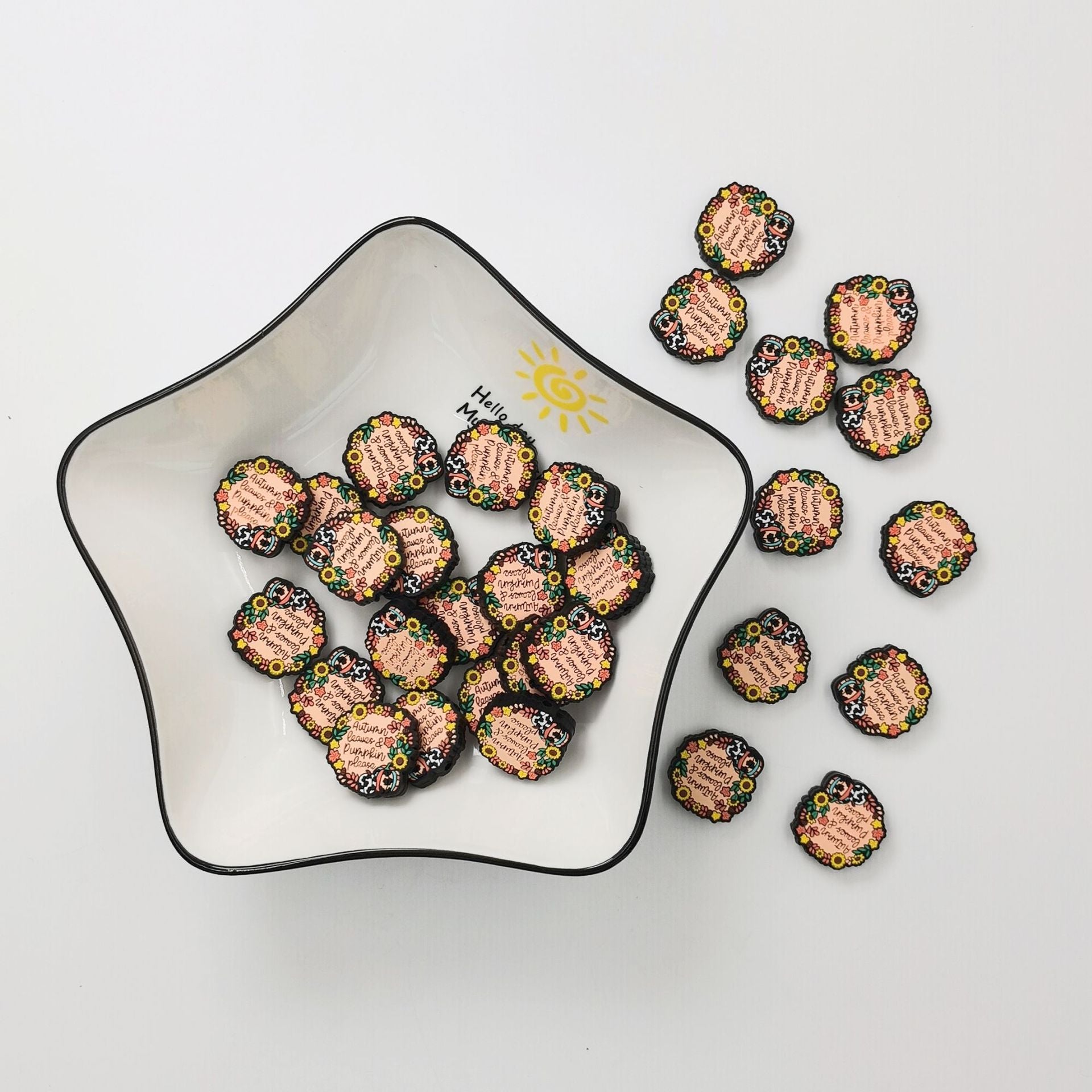 Wholesale 10pcs Cartoon Letters Leopard Print Flowers Creative Silicone Beads