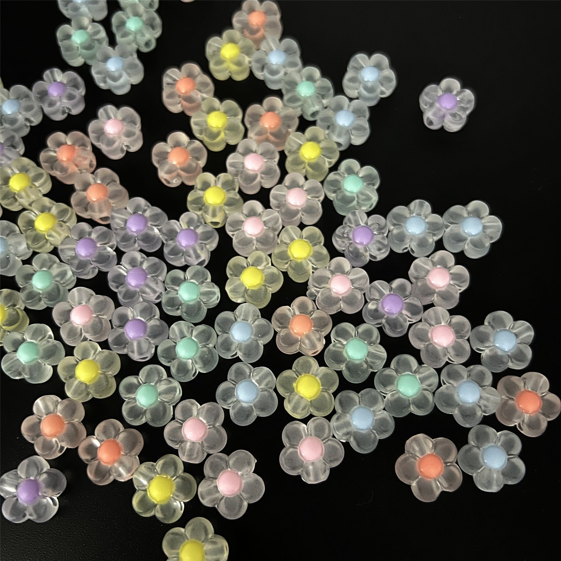 Wholesale Five Packs Acrylic Transparent Beads