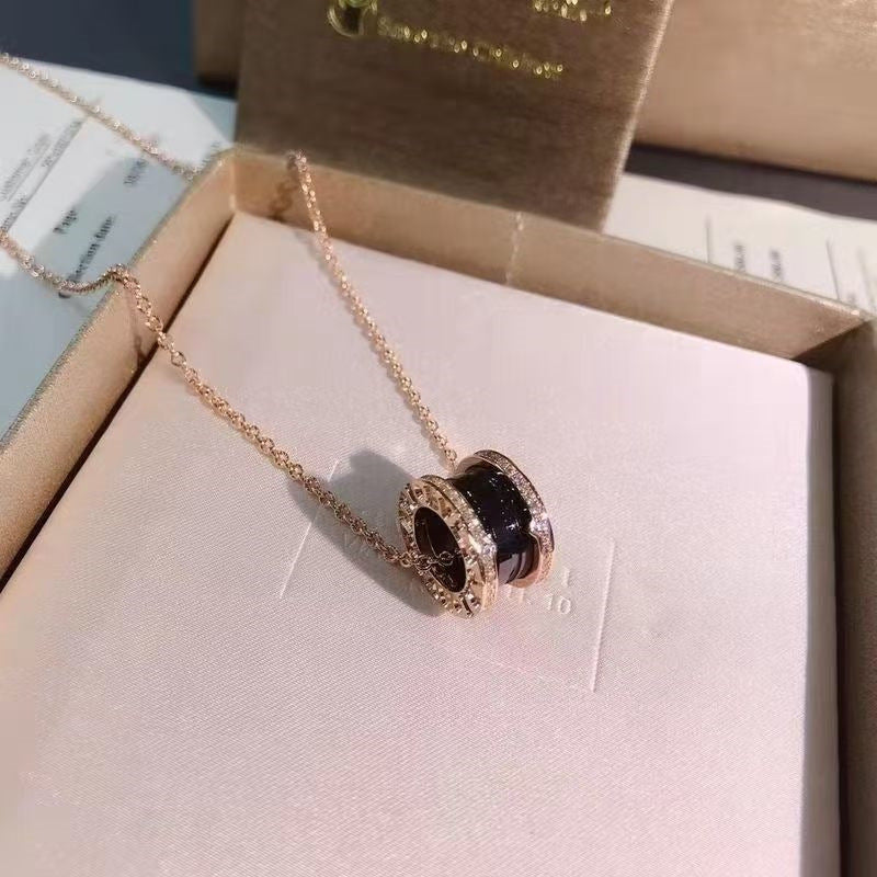 Wholesale High version spring animal ceramic necklace