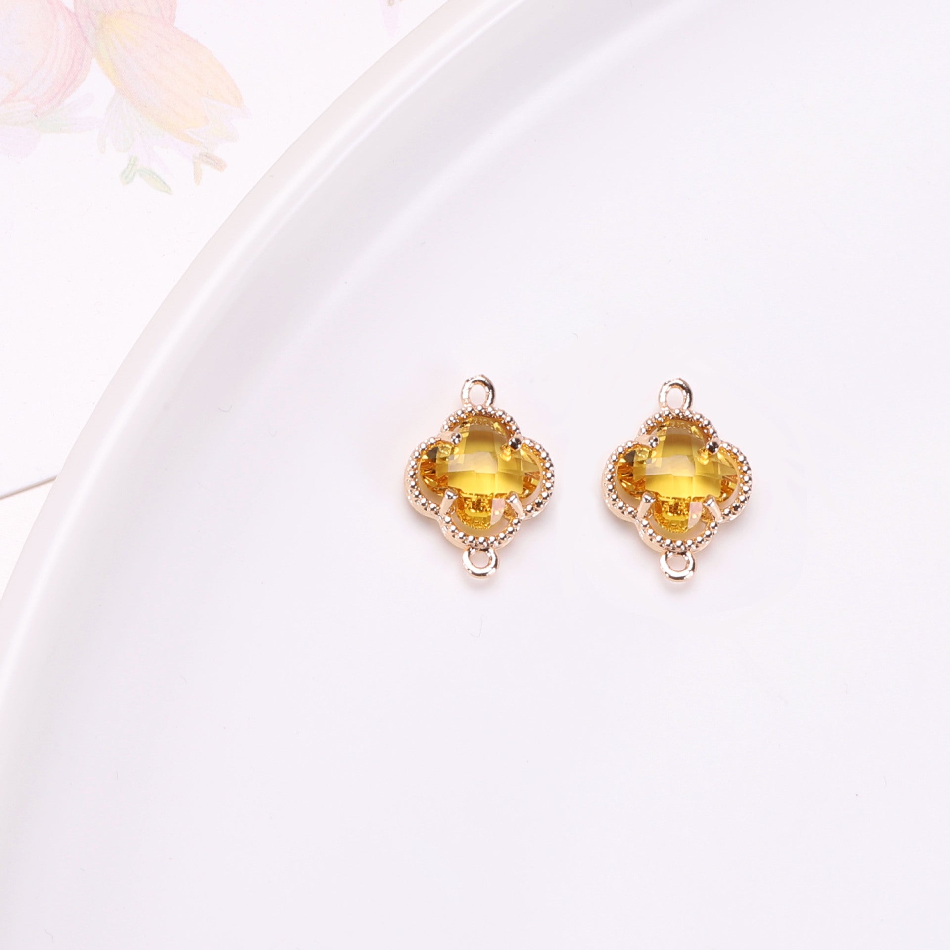 Wholesale 50pcs Crystal Double Hole Four Leaf Clover Pendant