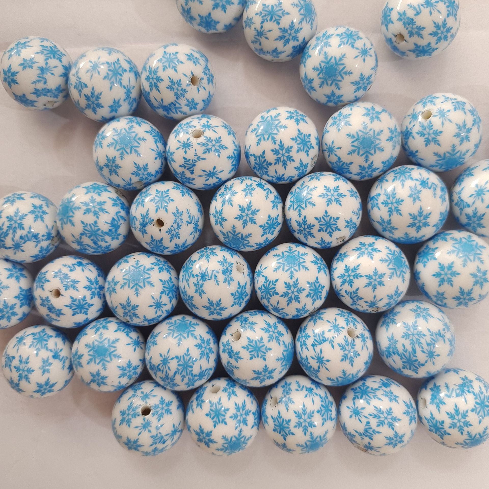 Wholesale 5pcs 20MM Acrylic Blue Snowflake Pattern Printed Beads