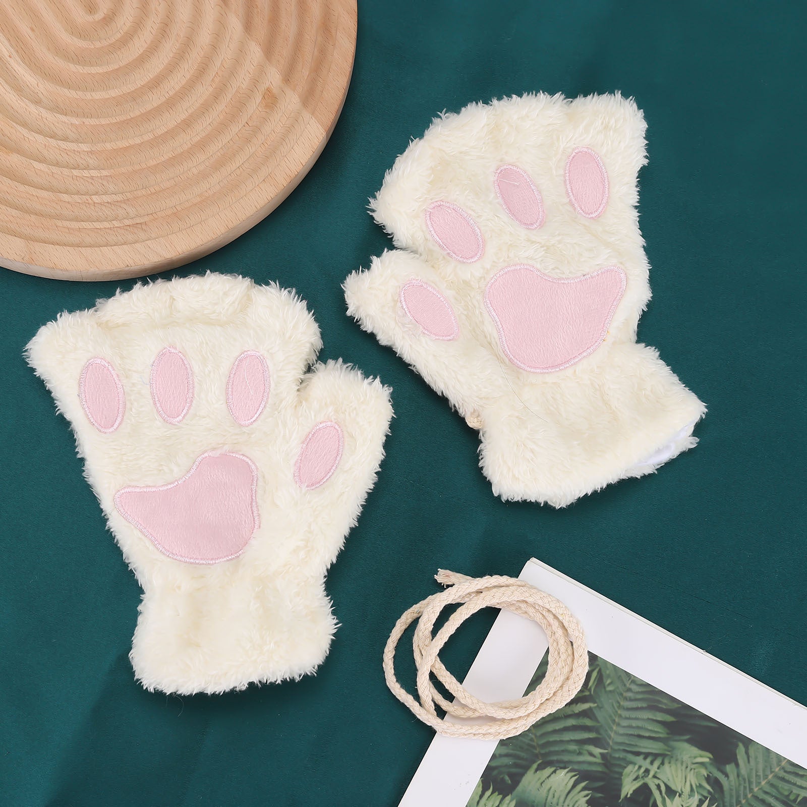 Wholesale Winter Fingerless Thickened Bear Paw Plush Half Finger Gloves