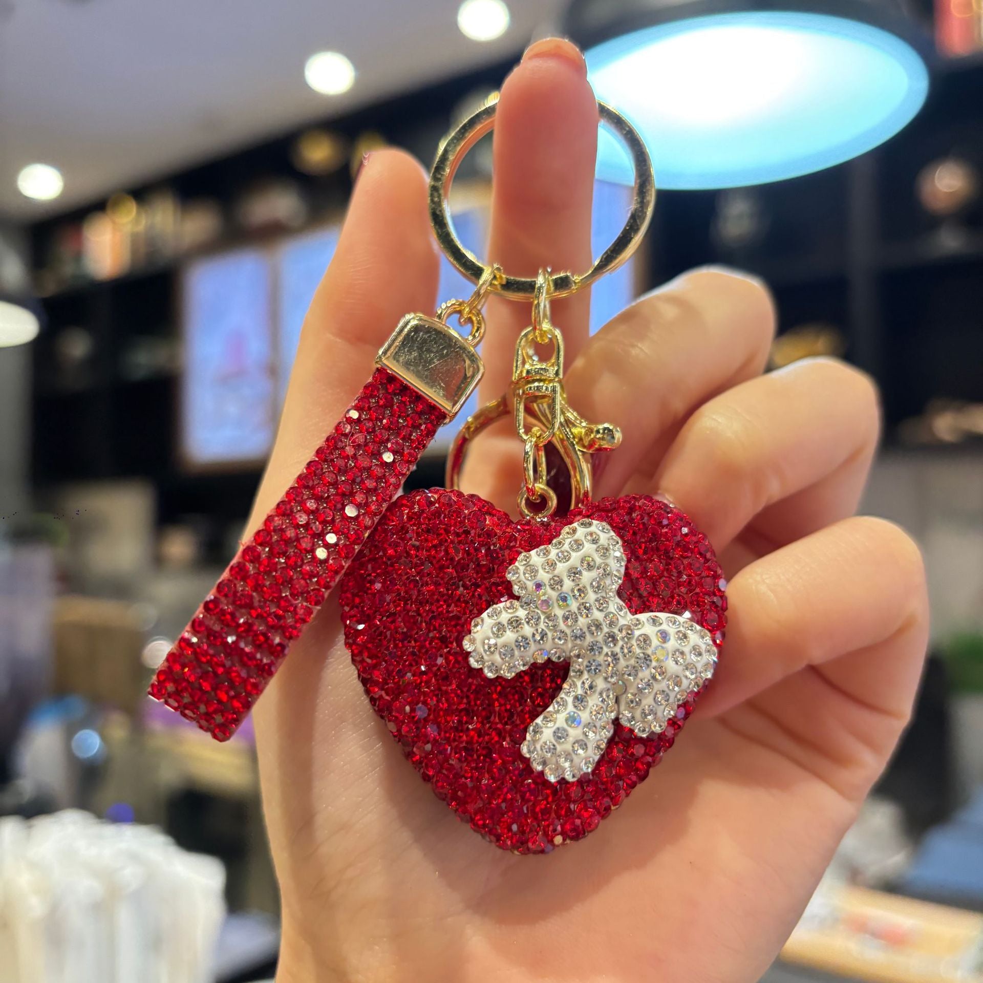 Wholesale Full rhinestone heart-studded bow keychain
