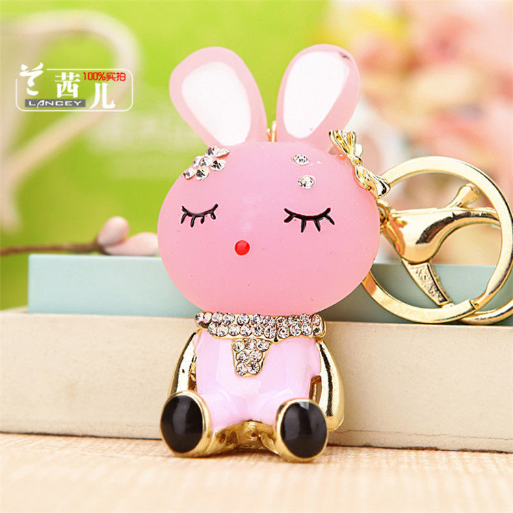 Wholesale Stylish Rhinestone Bear Keychain Car Key Accessory Bag Charm Champagne Zinc Alloy Wedding Gift For Resale