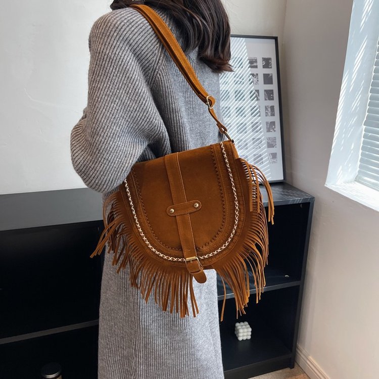 Wholesale PU Vintage Tassel Ethnic Shoulder Bag