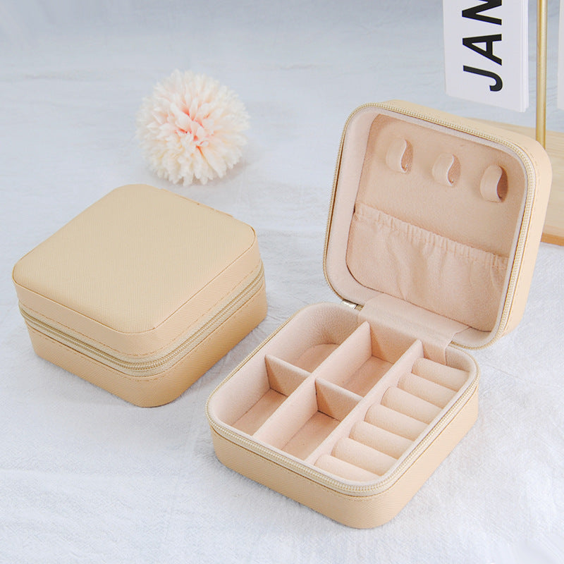 Wholesale Jewelry box with flip cover for ring and earring storage