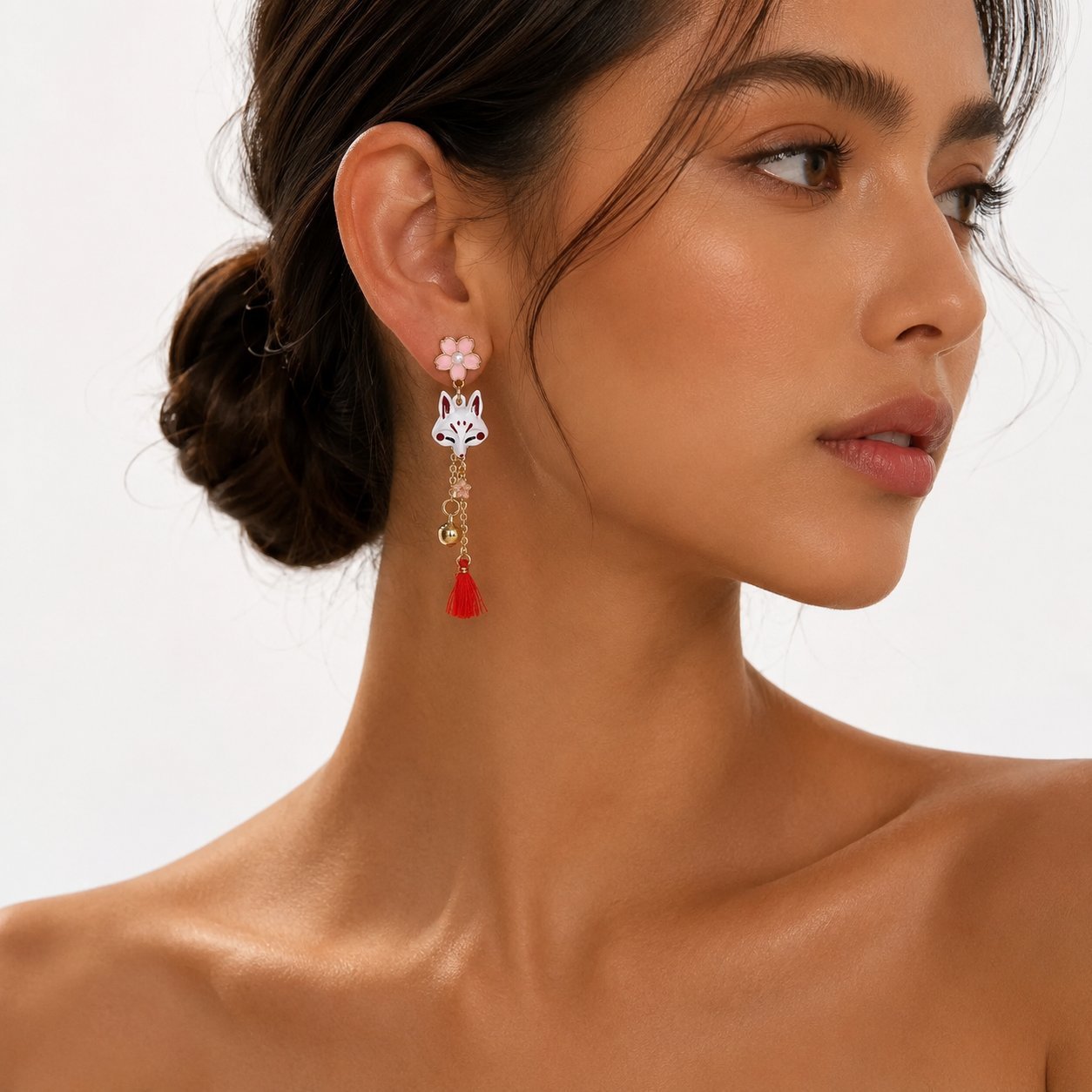 Wholesale Japanese Fox Fan Asymmetric Earrings For Women Anime Tassel Dangle Earrings Party Wear Gift