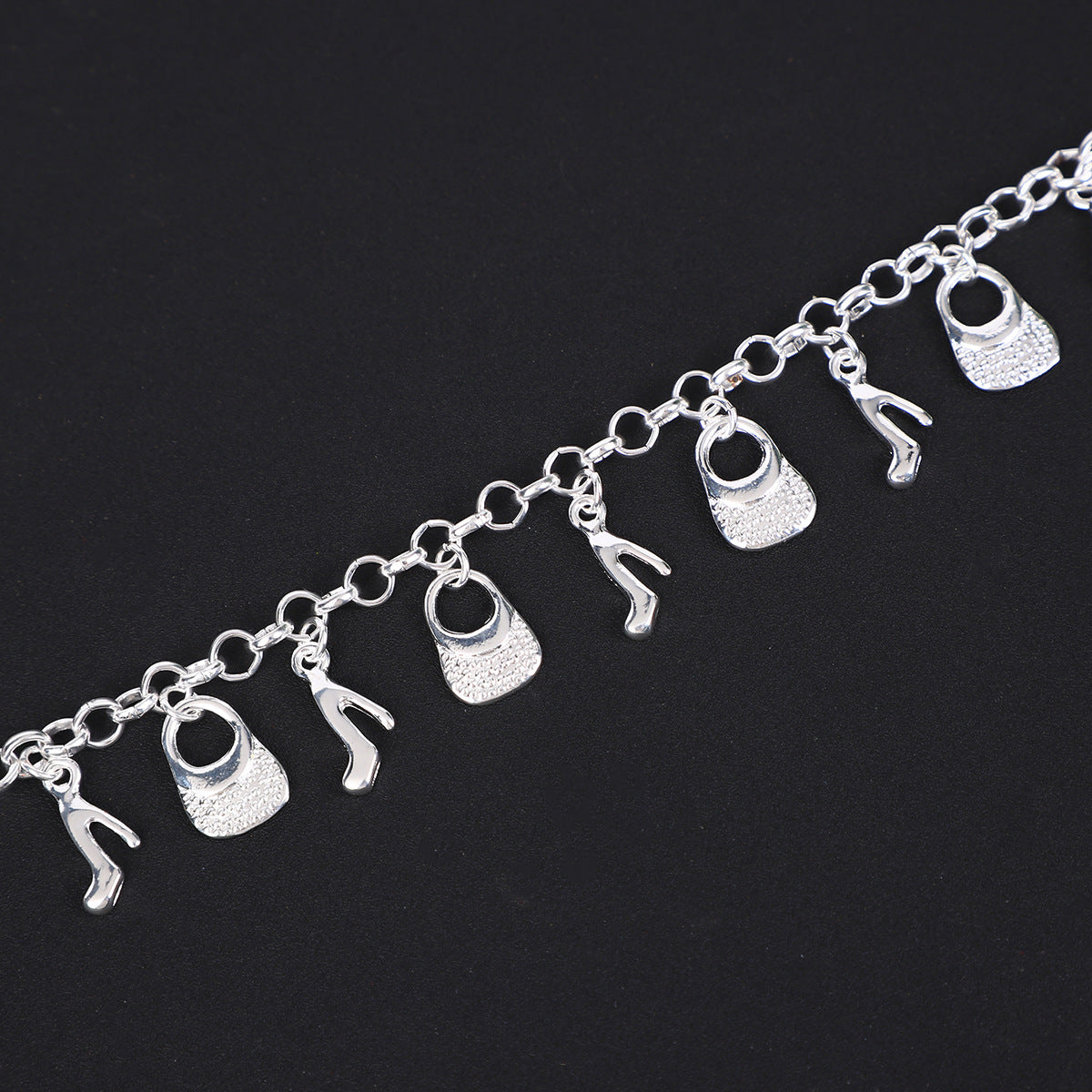 Wholesale Fashionable and personalized niche high-end bracelet