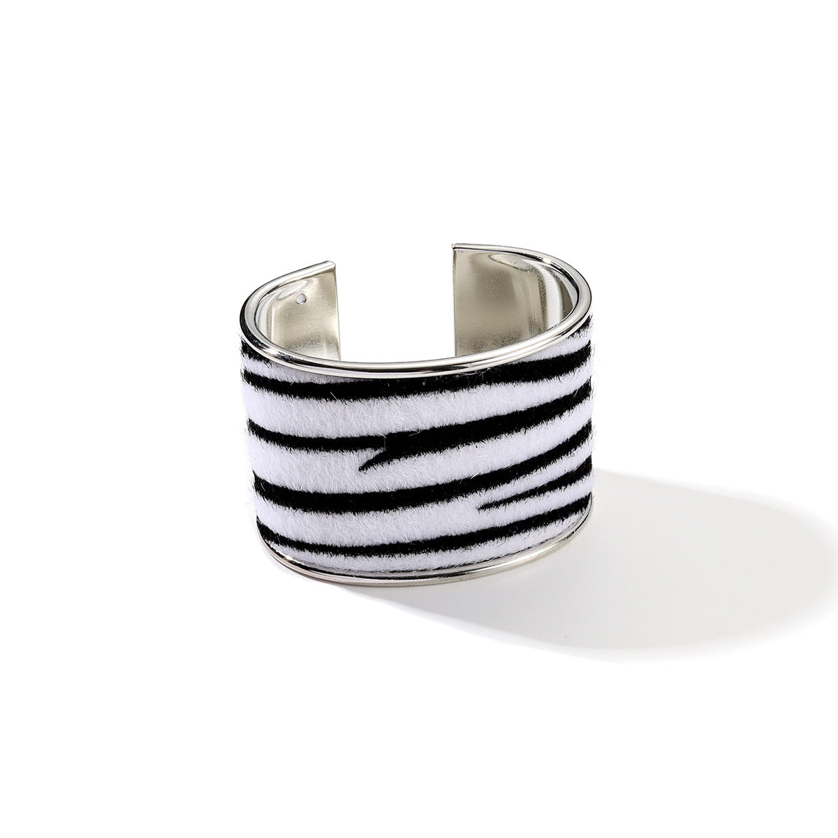 Wholesale Fashion Leopard Print Cuff Bracelet