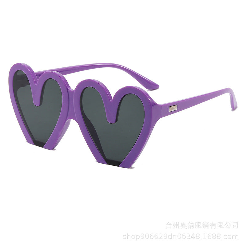 Wholesale  Peach Heart Retro Funny Sunglasses Anti-Uv Party Catwalk High-End Exaggerated Sunglasses