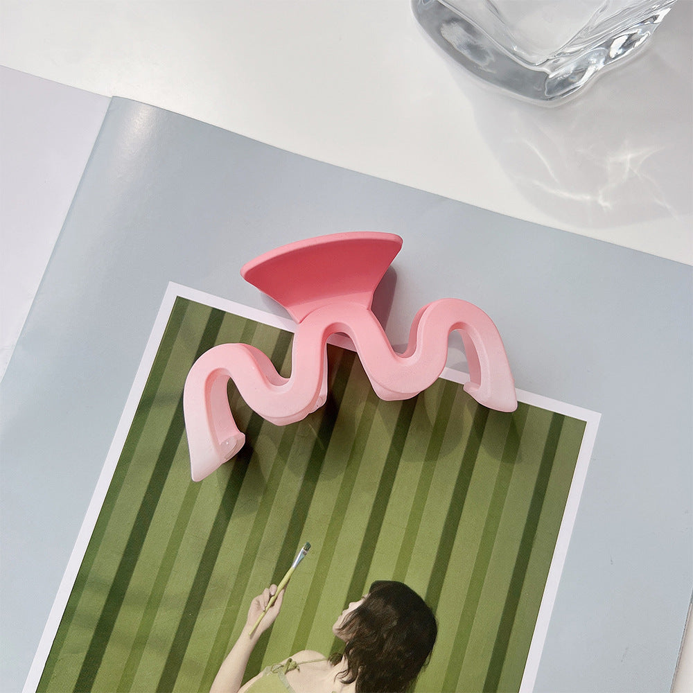 Wholesale Sakura Pink Gradient Butterfly Hair Clip