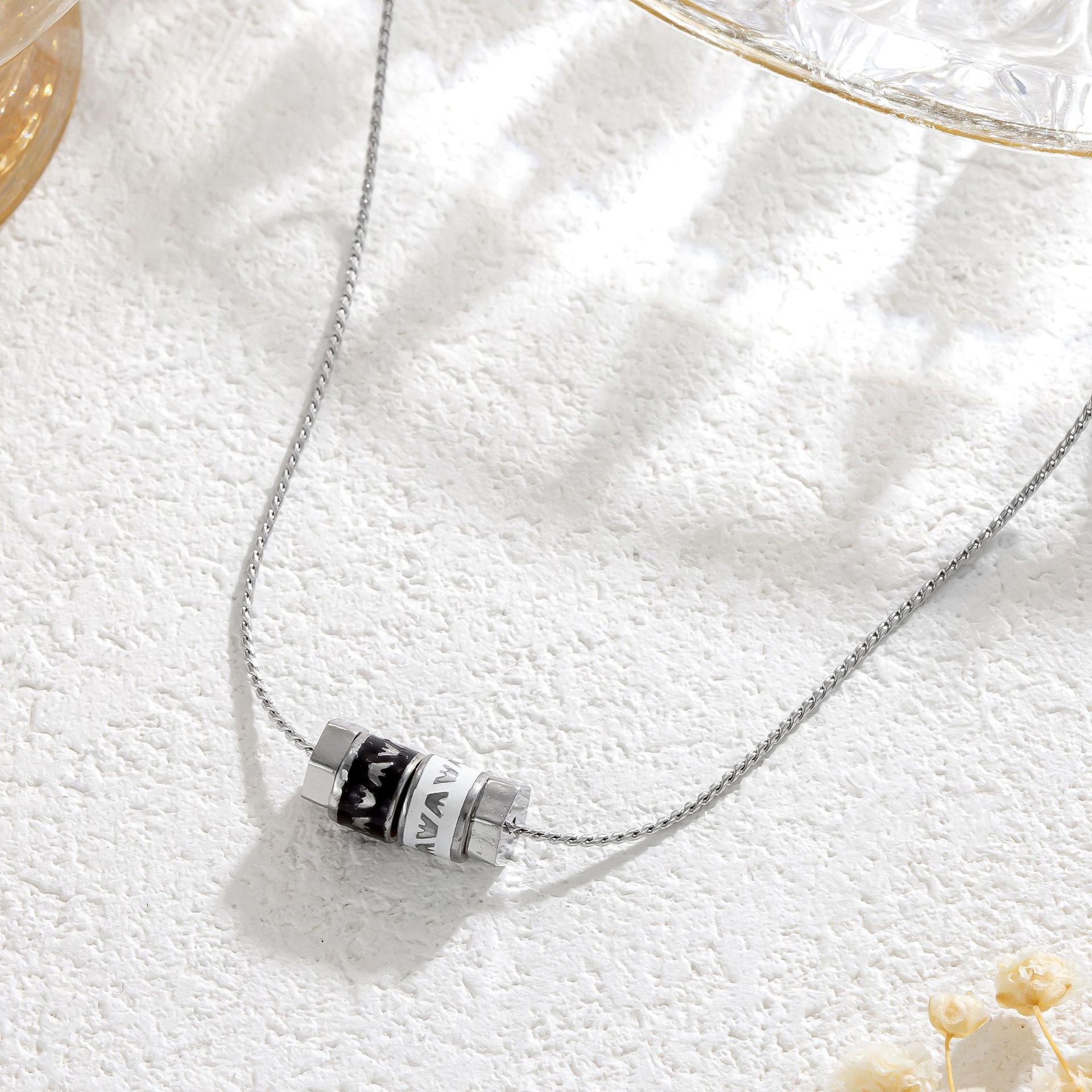 Wholesale 10pcs Black and White Dripping Oil Stainless Steel Necklace