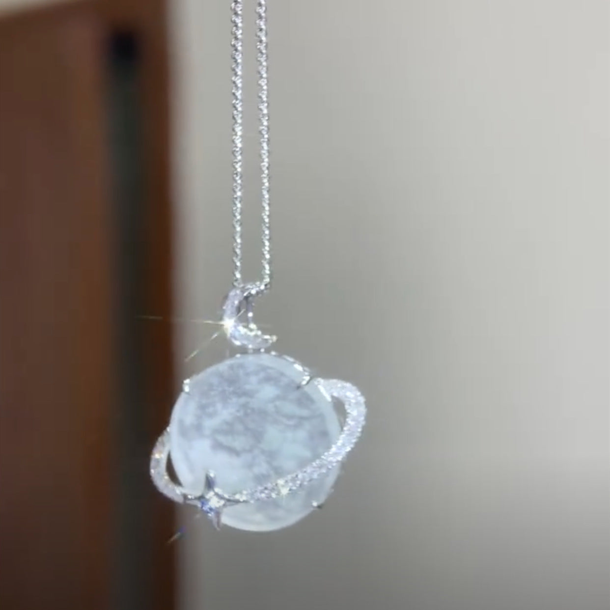 Collares de plata lunar de diamantes al por mayor