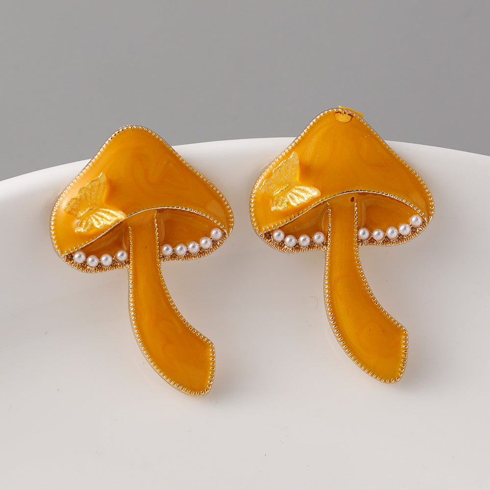 Pendientes de aleación de zinc de hongos creativos al por mayor