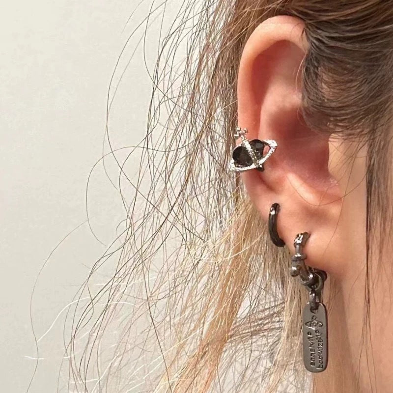 Wholesale Empress Dowager Punk Style Square Hangtag Saturn Letter Earrings Unisex Ear Ring Earrings for Men and Women Tanabata Gift