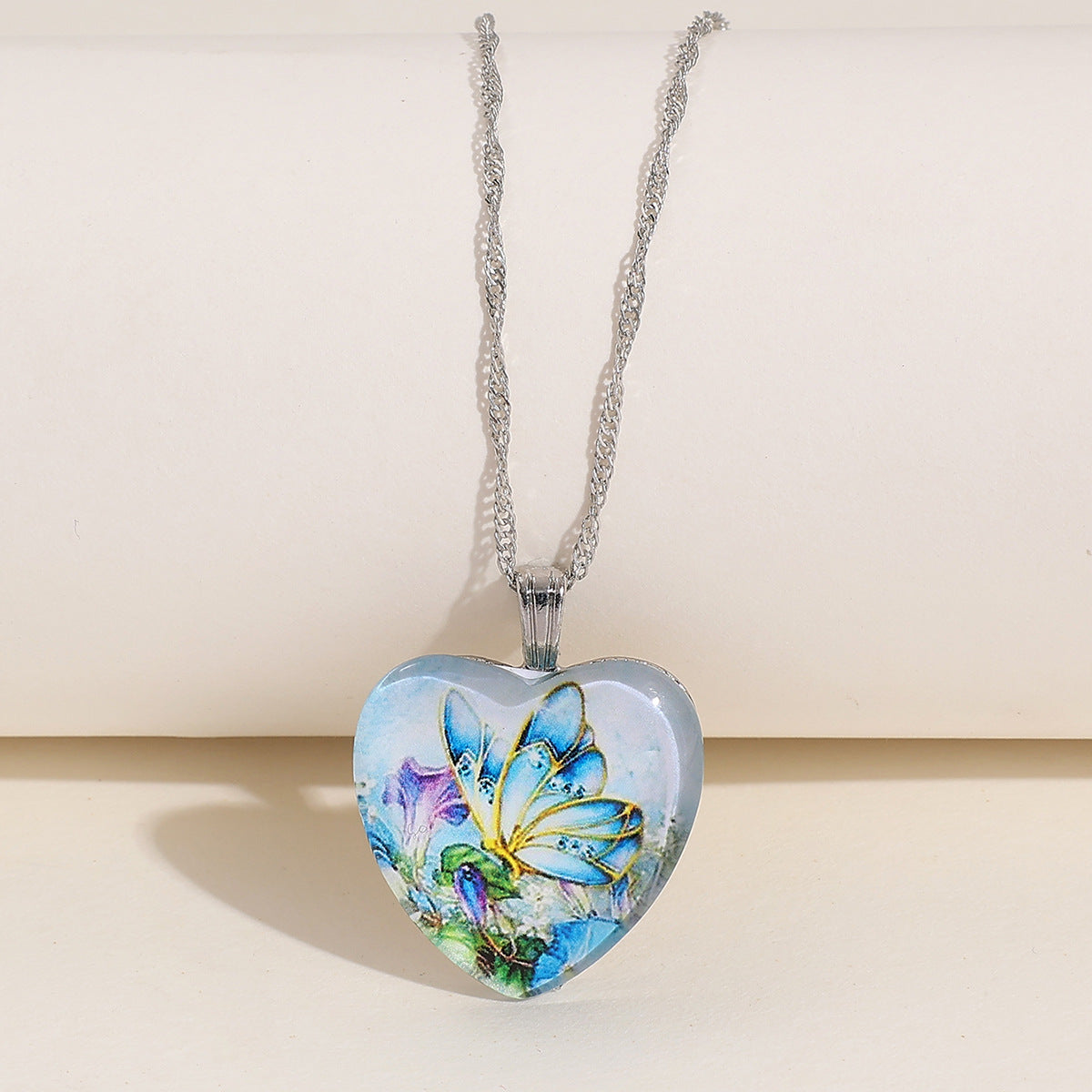 Wholesale Vintage Style Butterfly Heart Pendant Necklace