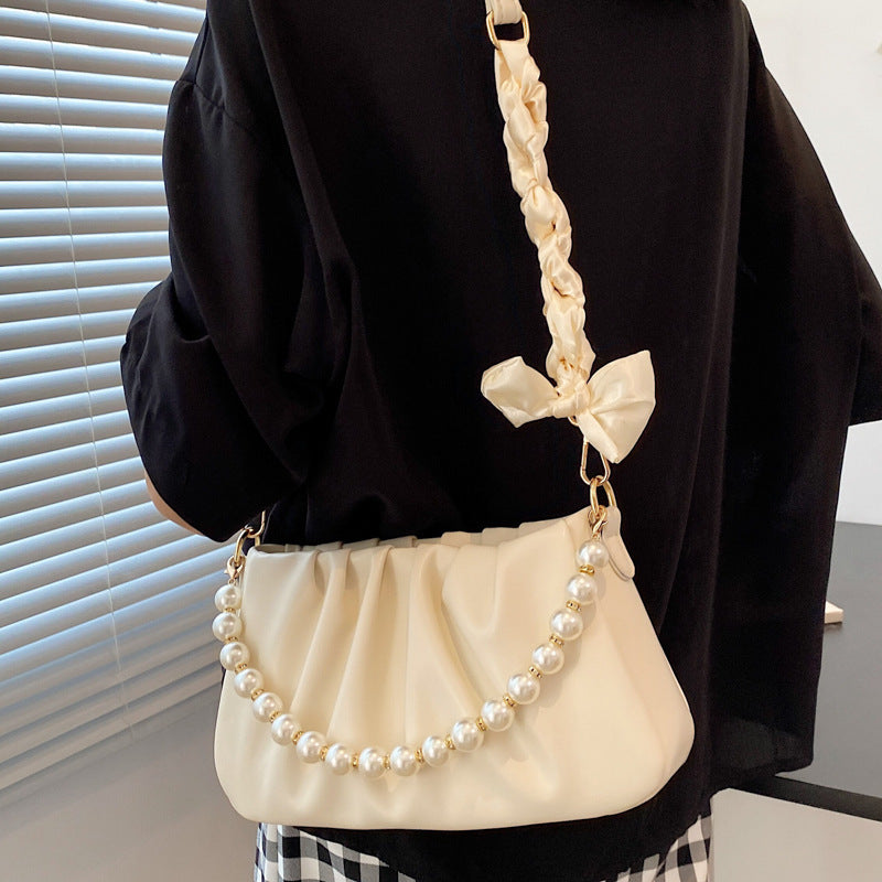 Wholesale Crocodile Textured Chain Underarm Pleated Cloud Bag