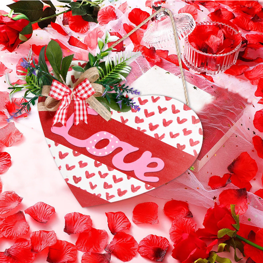 Wholesale of Valentine's Day Love Wooden Door Signs and Decorations