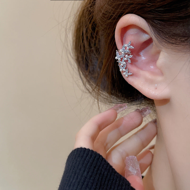 Wholesale Pearl Butterfly Full Diamond No Pierced Alloy Earrings