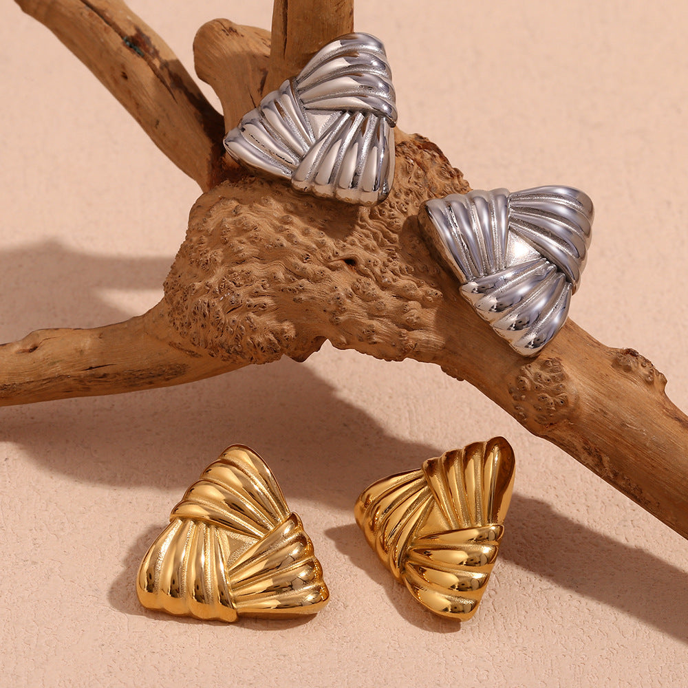 Wholesale Stainless Steel Cast Striped Wrapped Triangular Earrings
