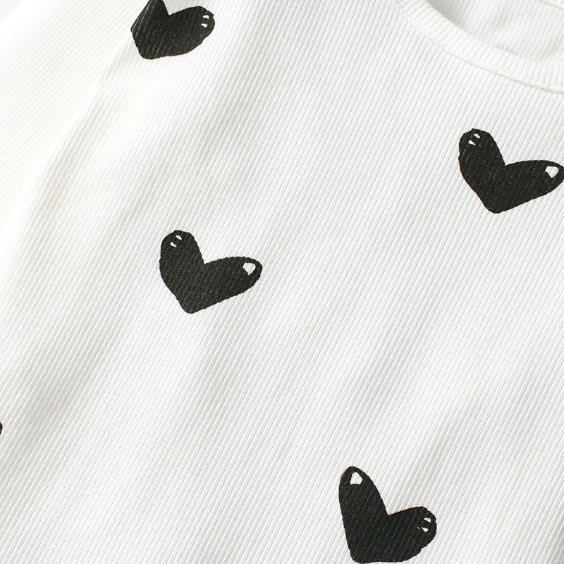 Wholesale Autumn Long Sleeved Casual Love Cute Baby Clothes