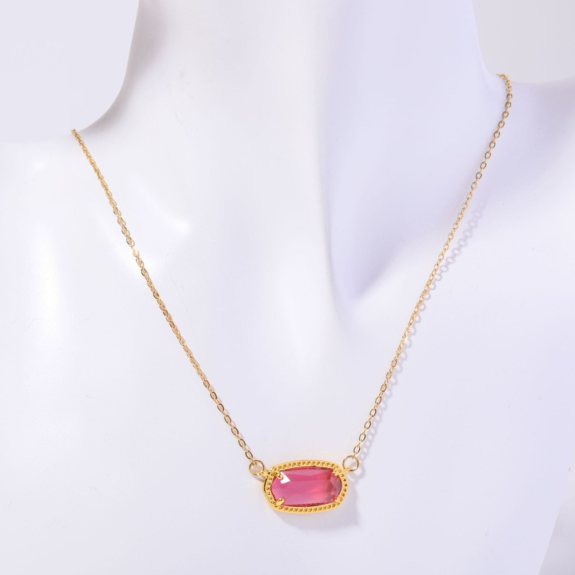 Wholesale January Birthstone Crystal Pendant Necklace Geometric Copper Chain Boutique Resale Jewelry Accessory