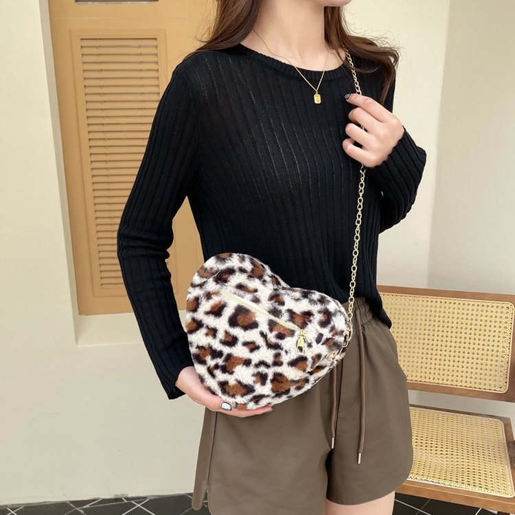 Wholesale Leopard Print Plush Heart Crossbody Bag