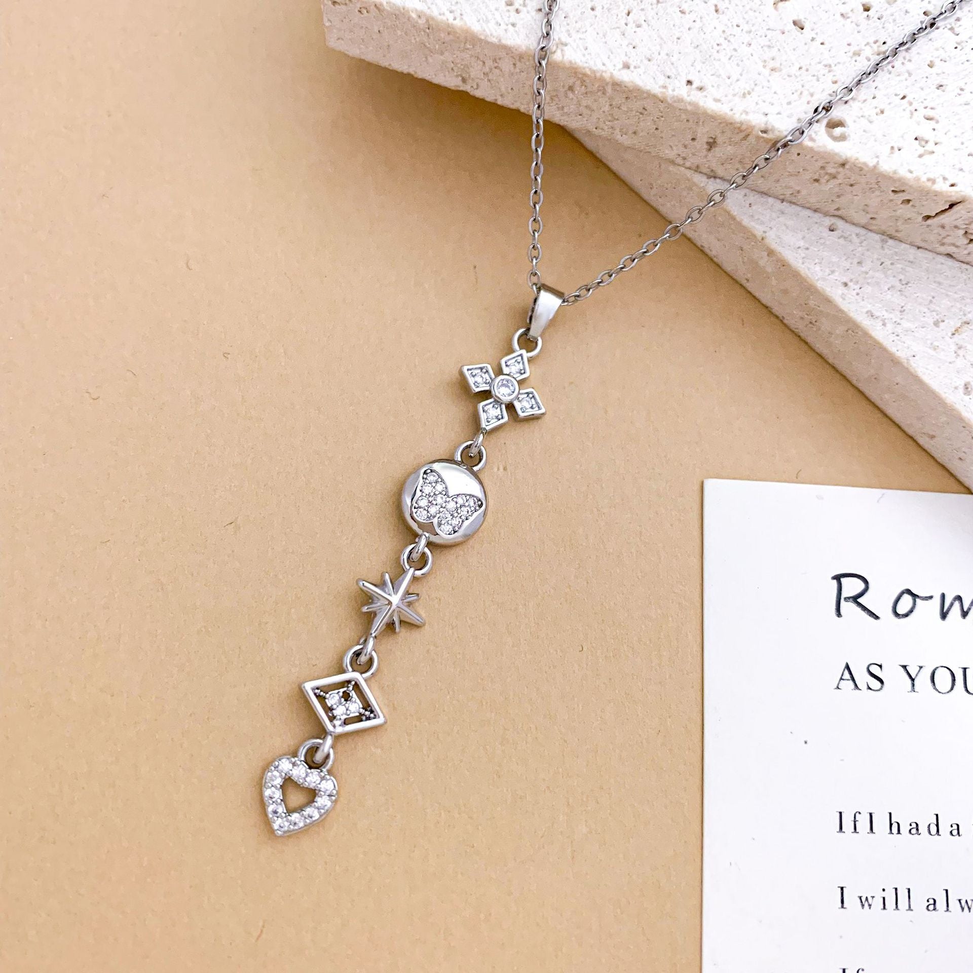 Wholesale Bow Necklace Accessories Women' s Luxury Titanium Steel Necklace