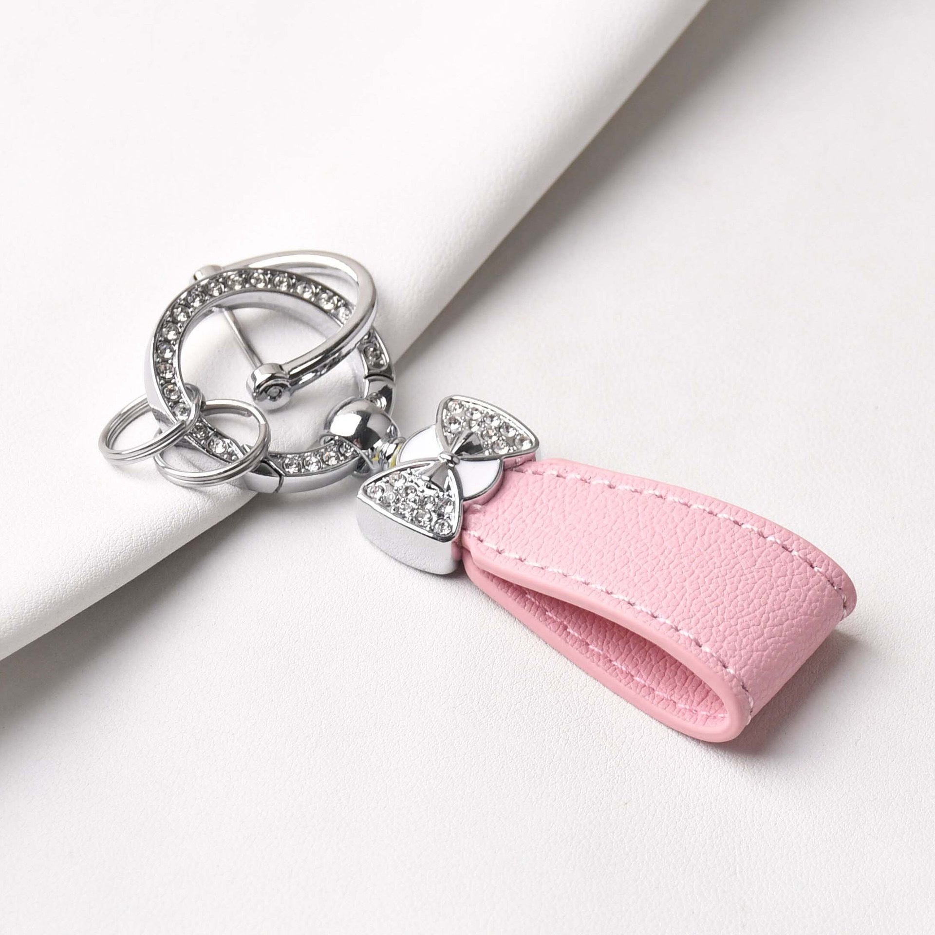 Wholesale Diamond Bow Bracelet Keychain