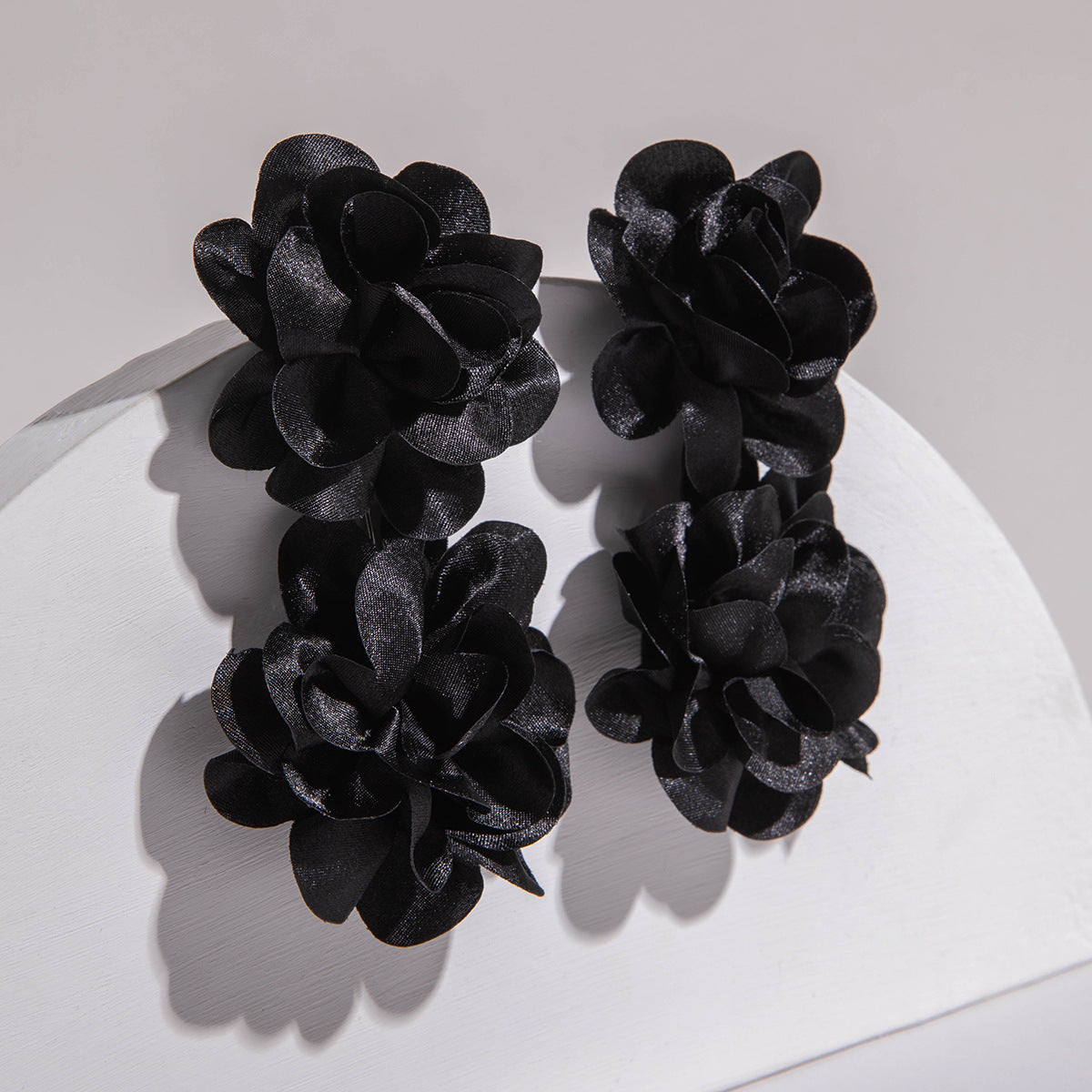 Wholesale Fresh multi-color flower earrings gentle simulation large flower earrings