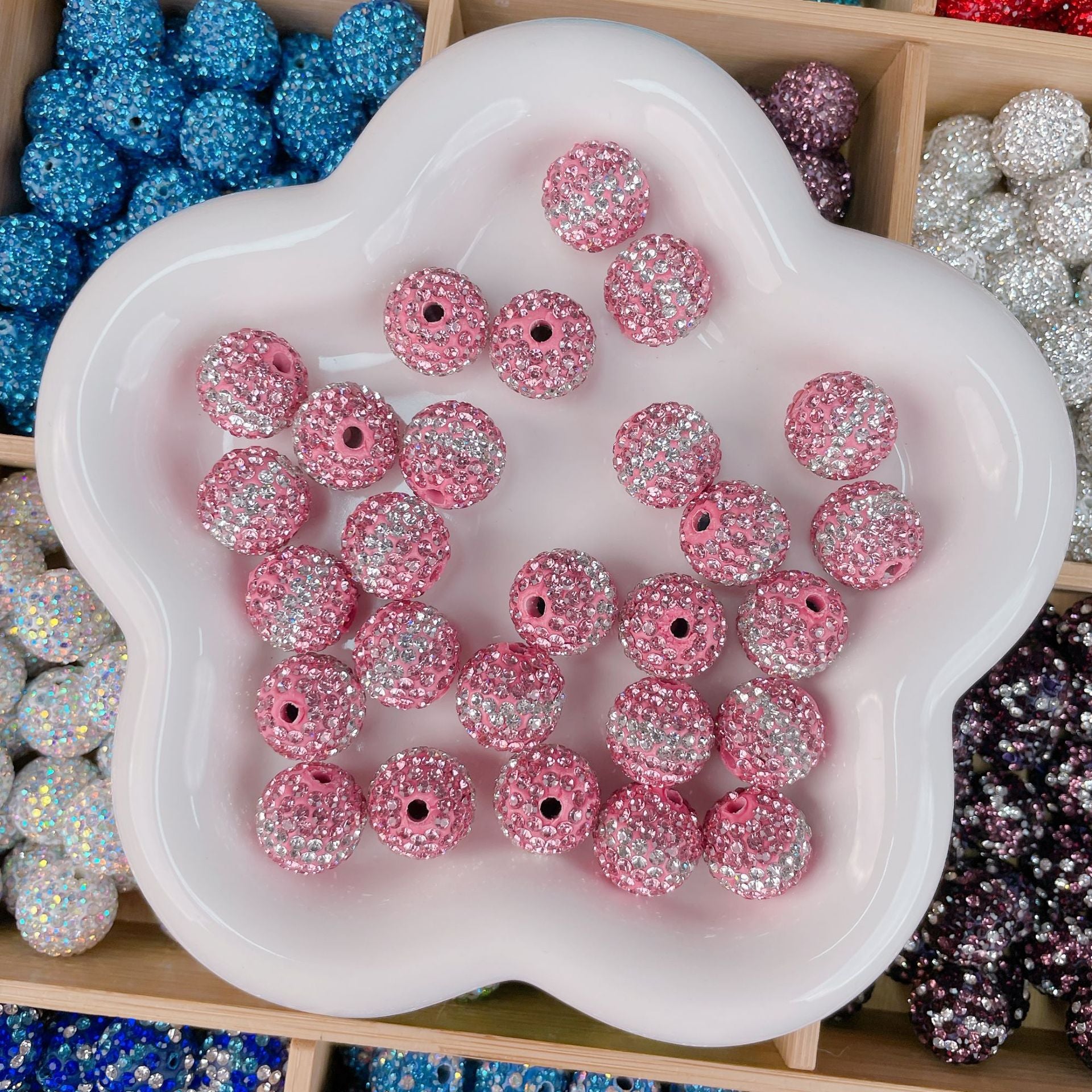 Wholesale Diamond Balls, Water Diamonds, Handmade Crystal Beads, Pore Beads, and Separated Beads