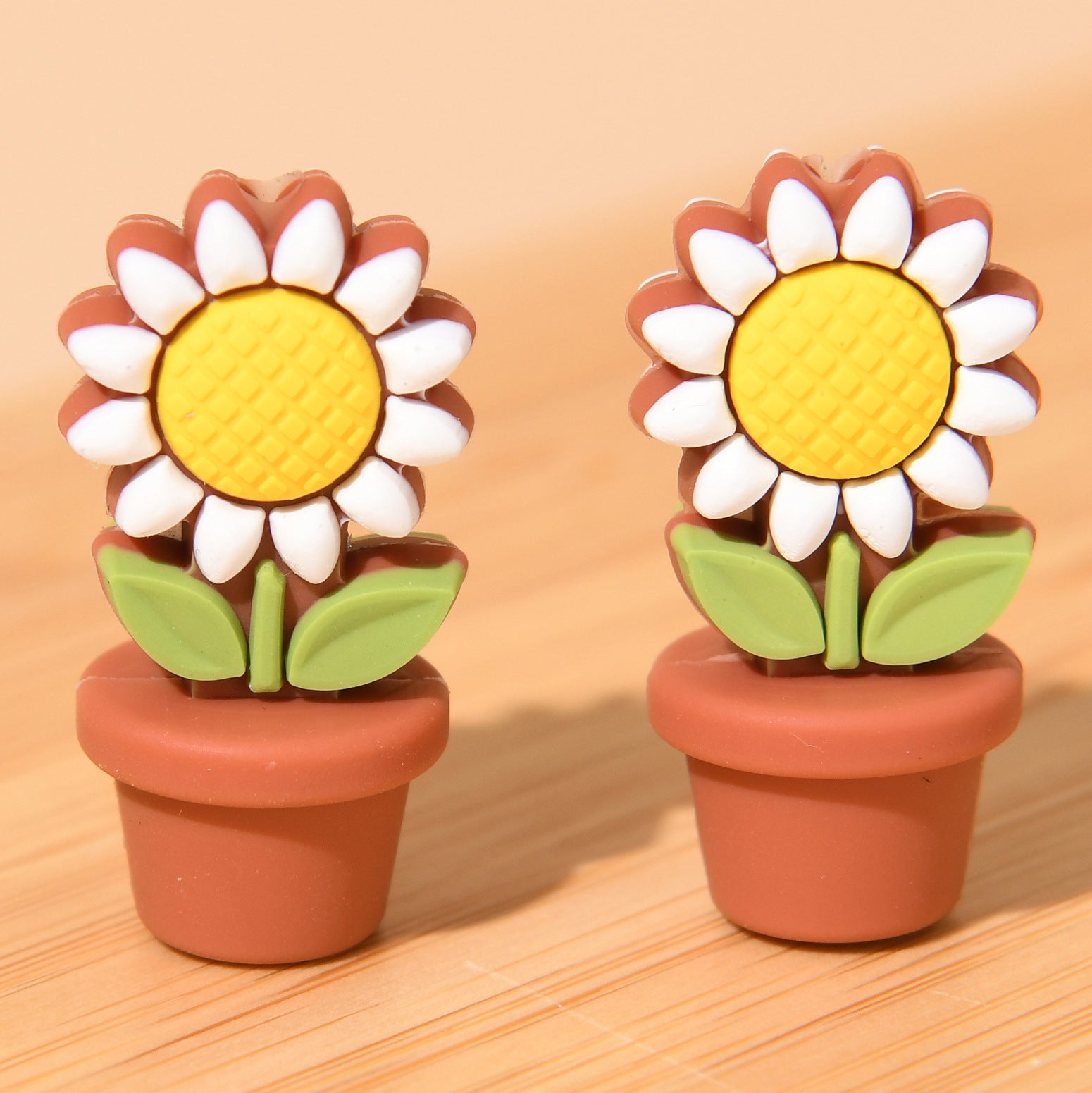 Wholesale 20PCS Sunflower DIY Silicone Beads