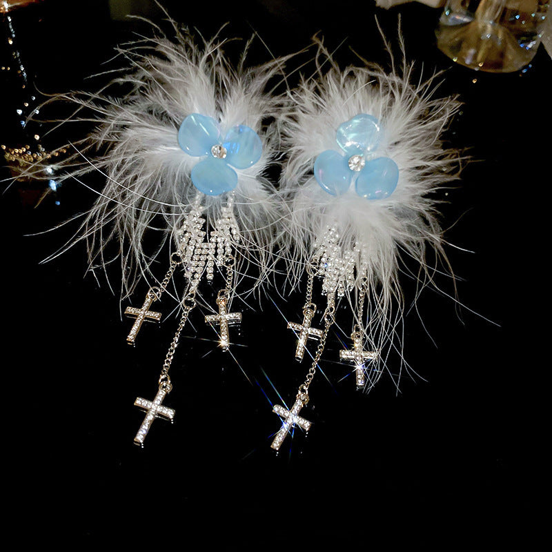 Wholesale Diamond studded bow feather tassel earrings