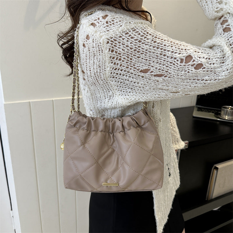 Wholesale New Fashion Casual Diamond Chain Shoulder Bag