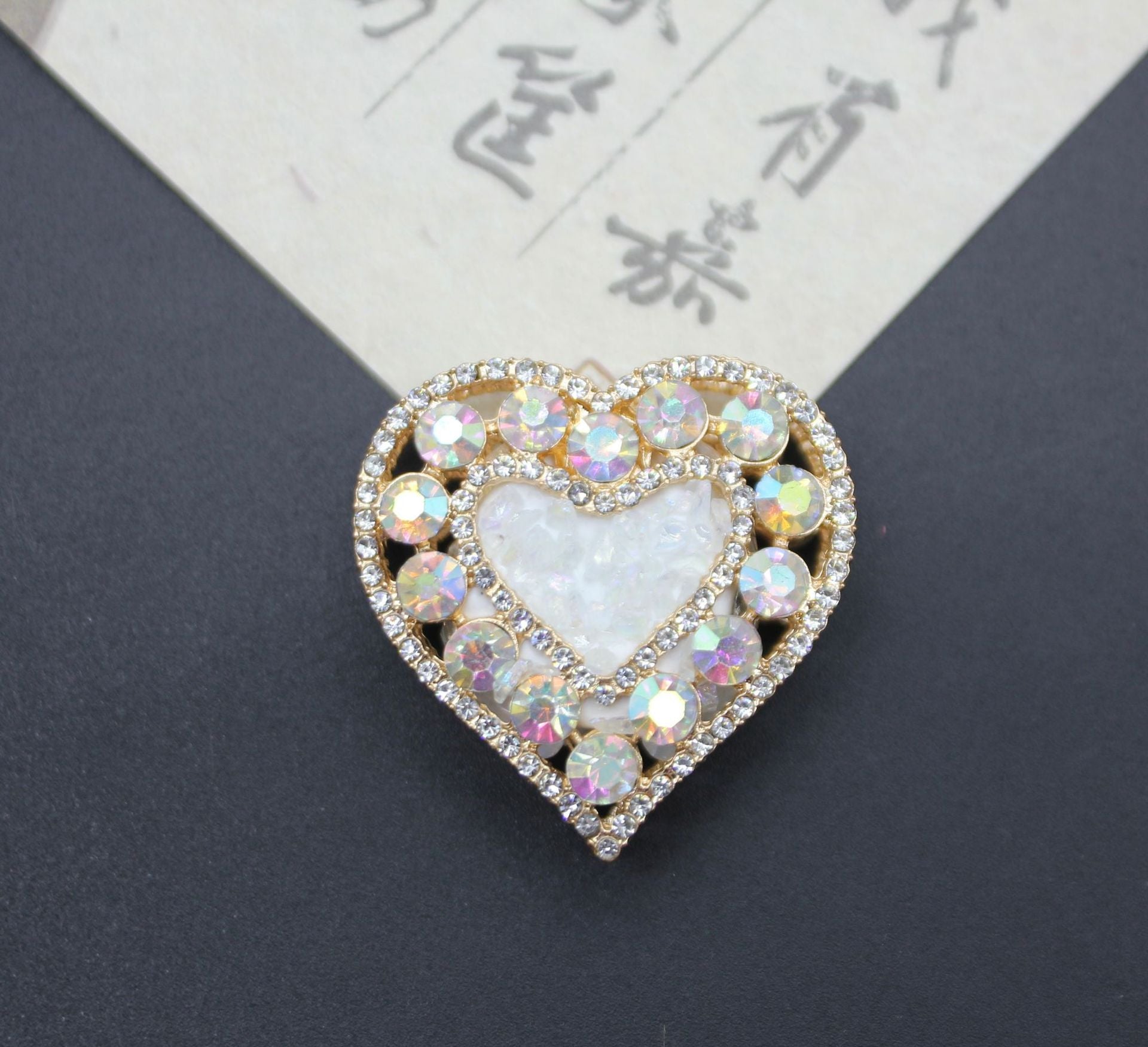 Wholesale Double-sided hollow heart inlaid with diamond crushed pink crystal straight hole beads