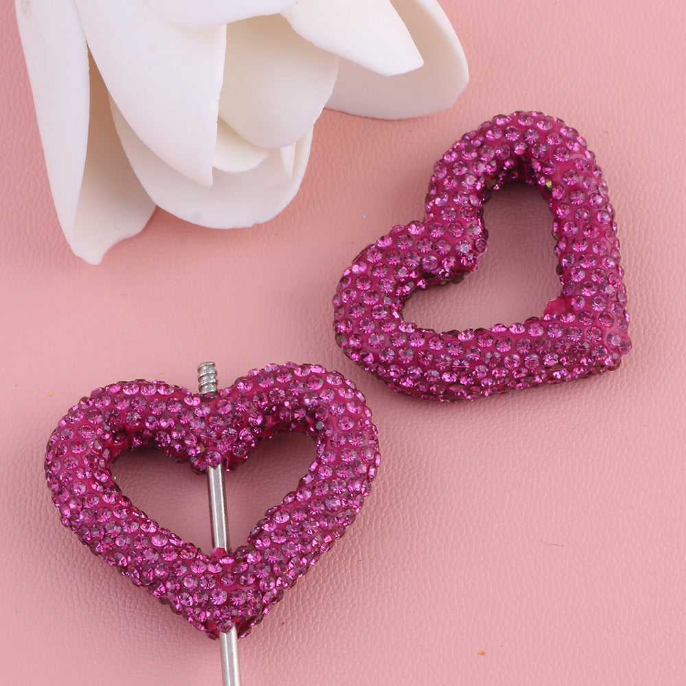 Wholesale 10pcs Hollow out heart-shaped water drill filled with clay straight hole beads