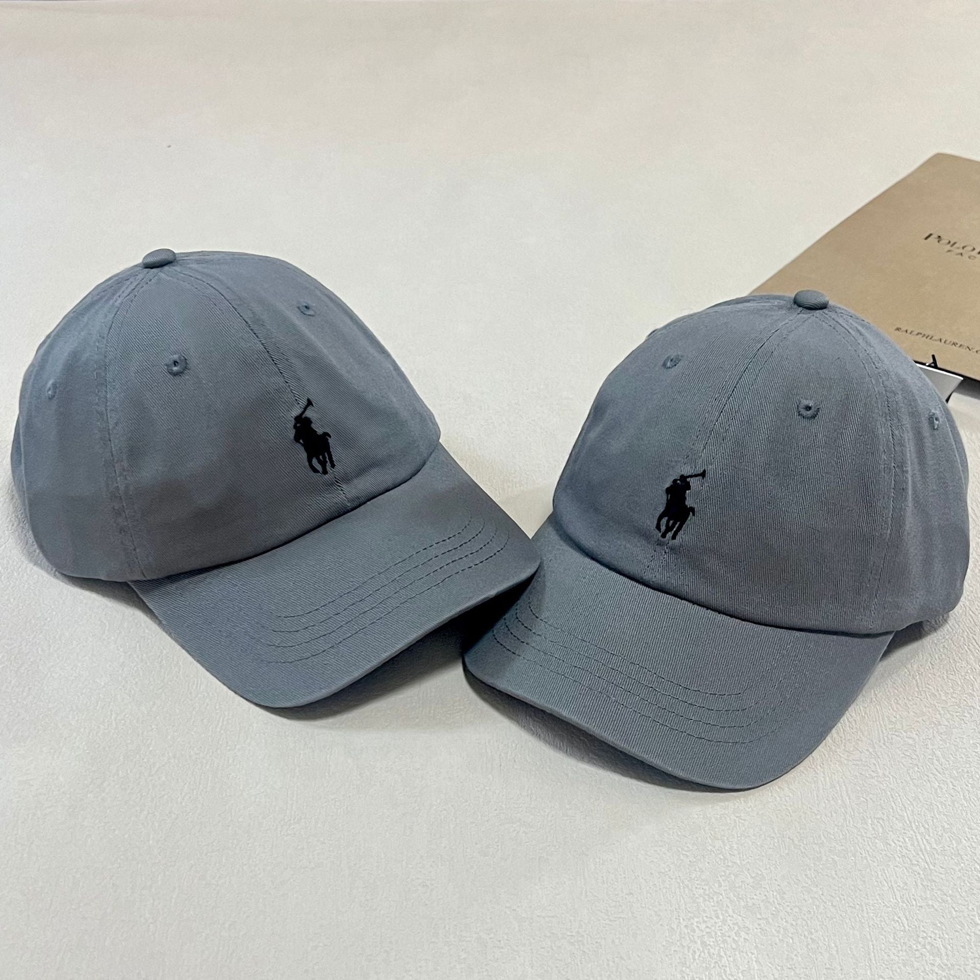 Wholesale Pure cotton  face-enhancing small deep brim baseball cap