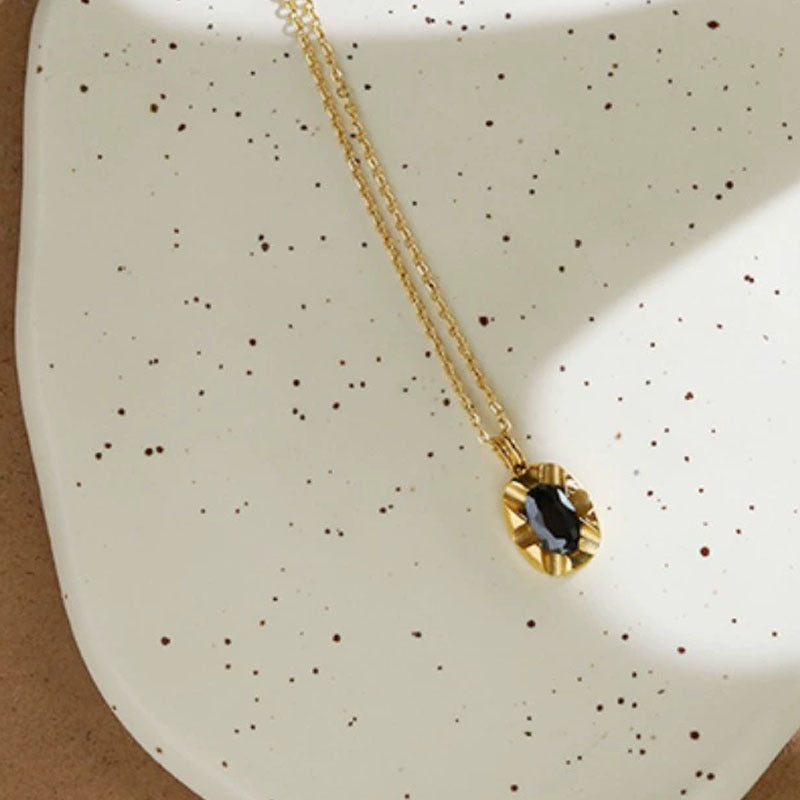 Wholesale Retro Simple Black Diamond Titanium Steel Clavicle Necklace