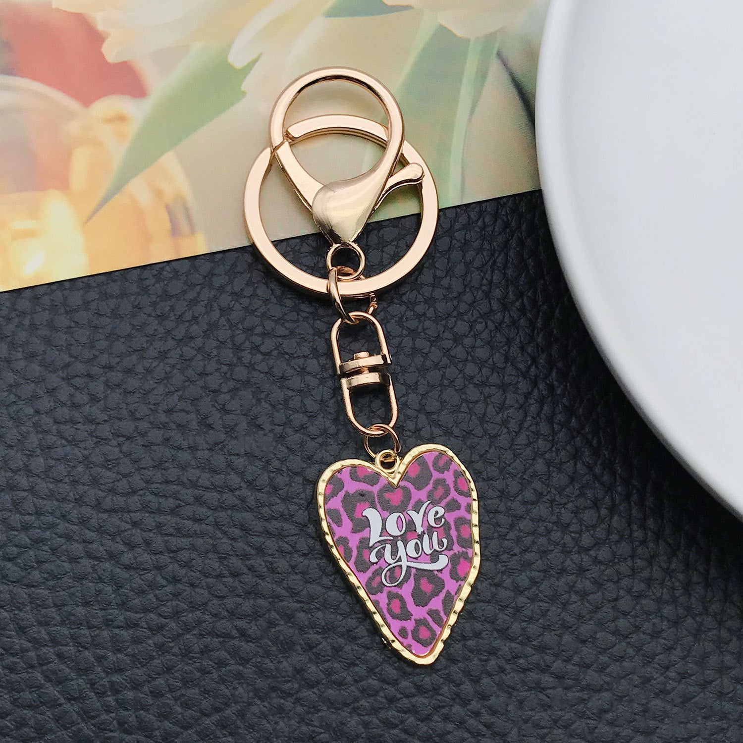 Wholesale Purple printed big heart Valentine' s Day alloy 8-shaped keychain