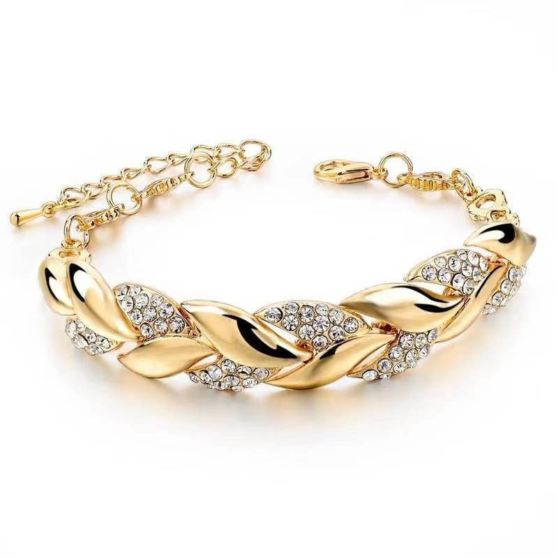 Wholesale 18K Gold Leaf Studded Diamond Bracelet