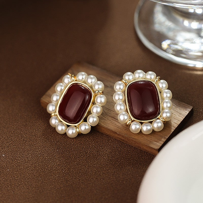 Wholesale French Retro Vintage Flower Pearl Earrings