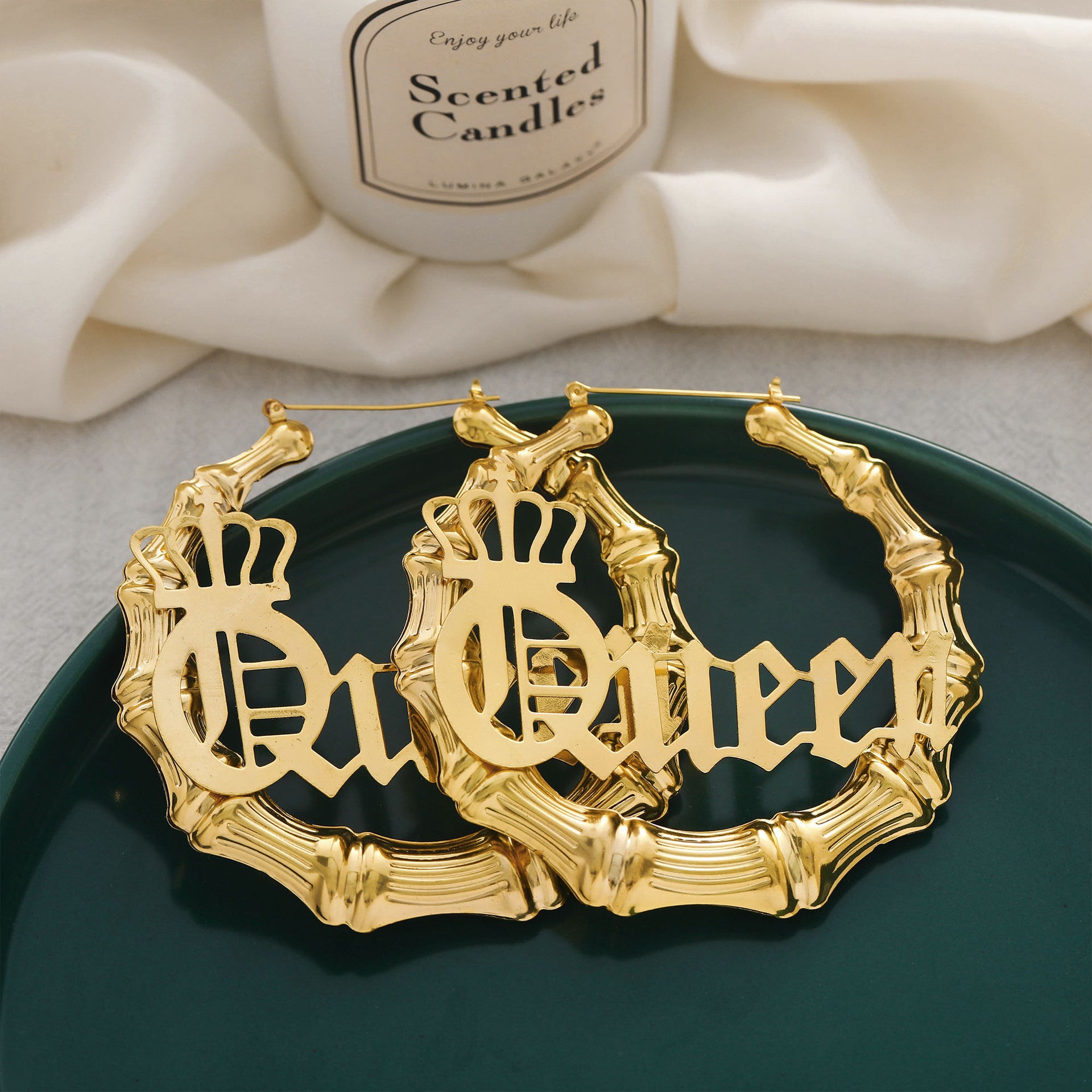Wholesale earrings Queen crown hollow bamboo earrings earrings