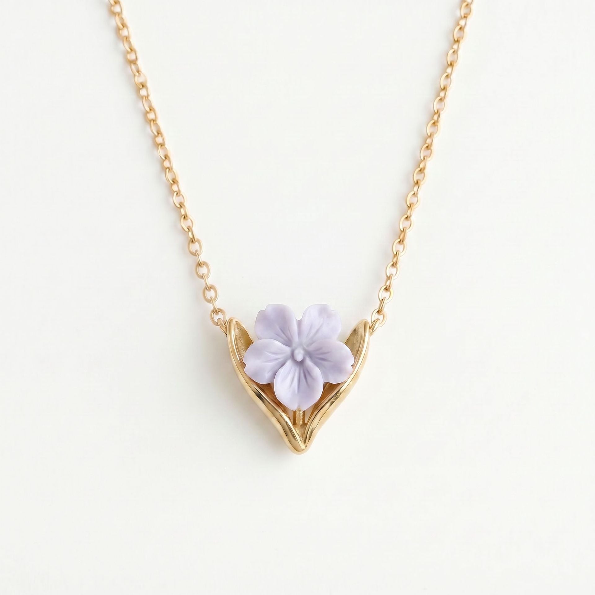 Wholesale Stainless Steel Heart Shaped Flower Pendant Necklace French Style Carnation Lily Of The Valley Jewelry Everyday Fashion Accessory