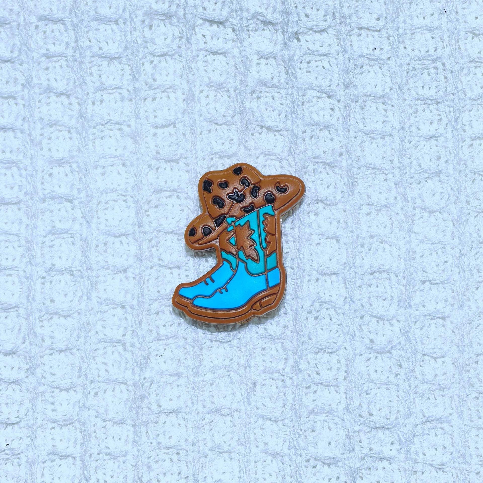 Wholesale Random 100pcs boots a variety of series silicone cartoon beads  Focal Beads