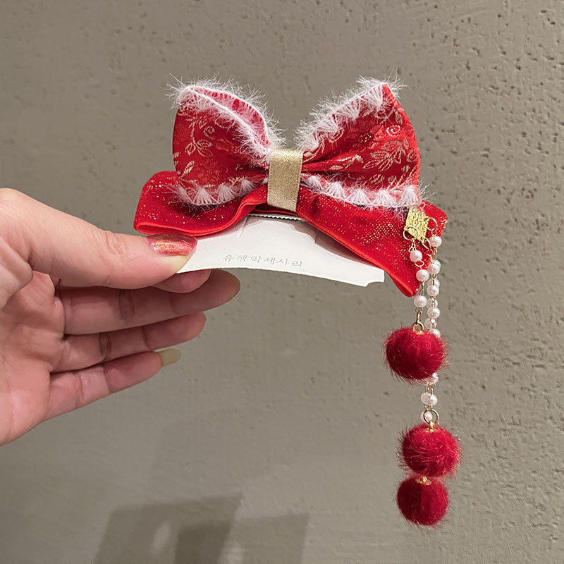 Wholesale Christmas Children's Fur Ball Pendant Bow Fabric Hairpin