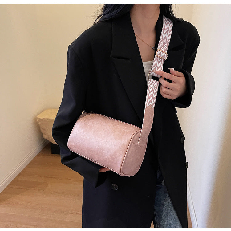Wholesale Retro Crossbody Bag Wide Shoulder Strap PU Cylinder Bag