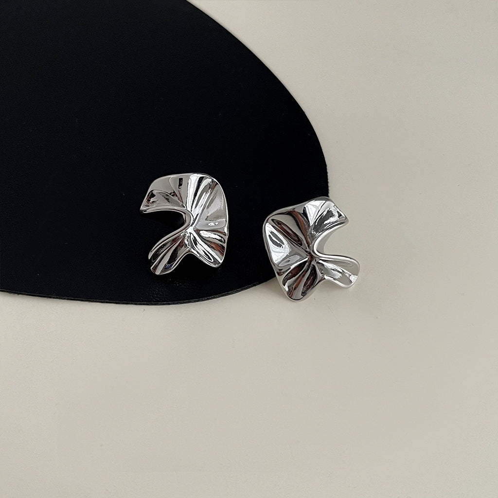 Wholesale Retro geometric metallic irregular earrings