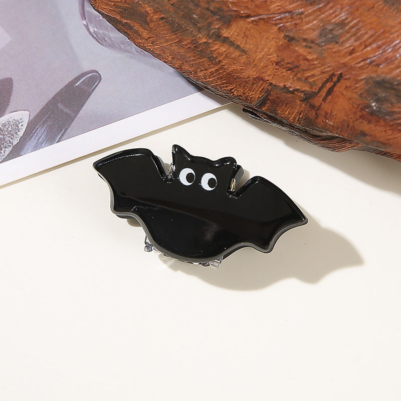 Wholesale Dark Style PVC Pumpkin Ghost Shark Claw Hair Clip  Creative Hair Accessory For Resale