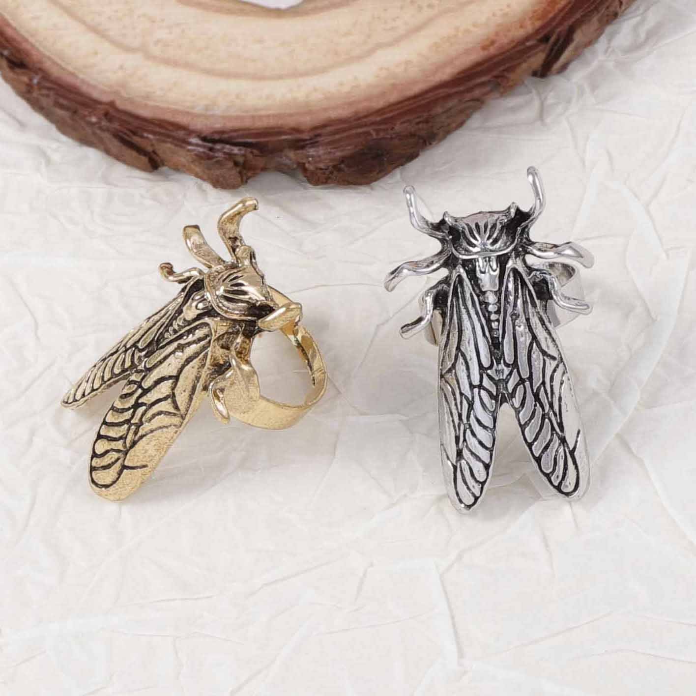 Wholesale Retro creative design alloy insect live ring versatile