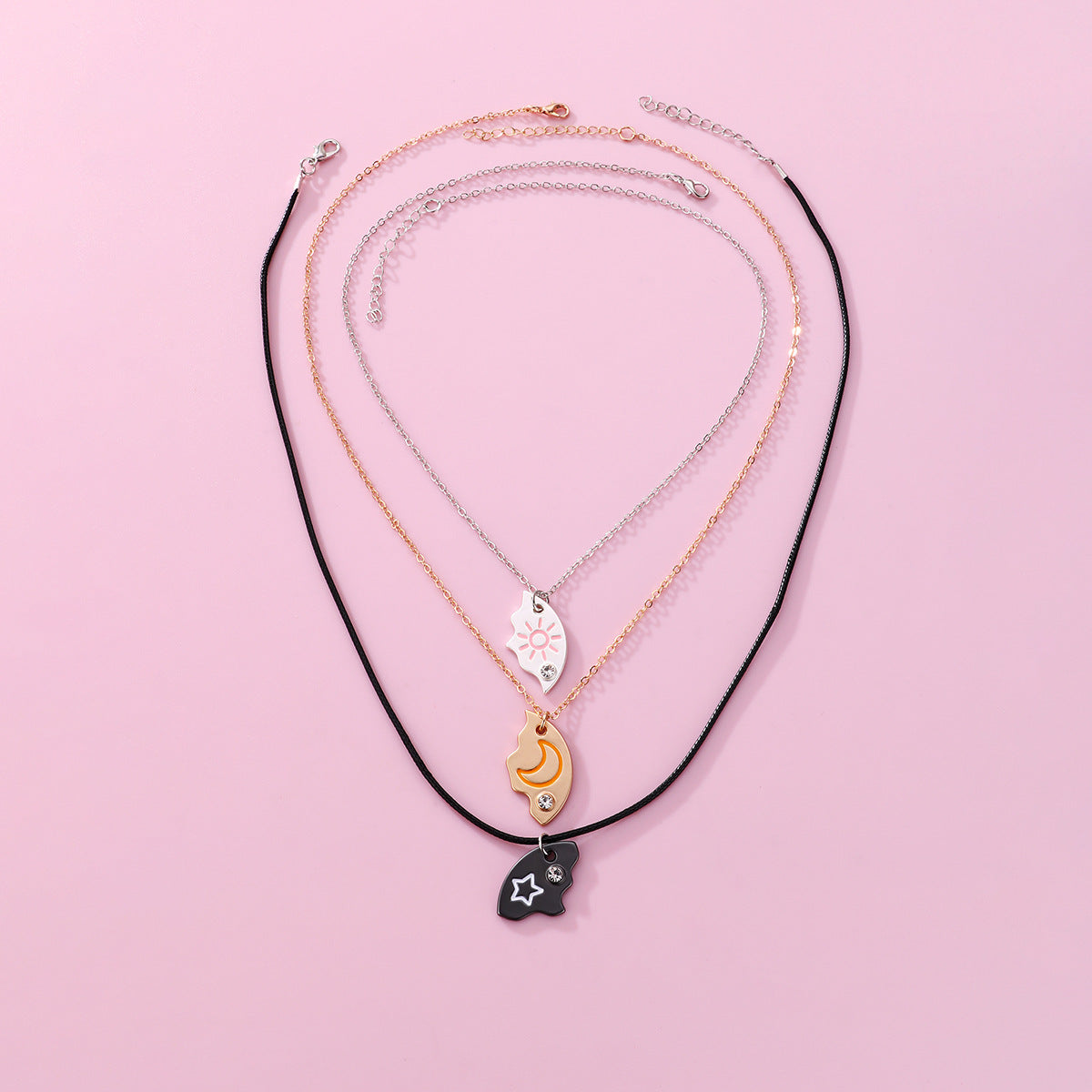 Wholesale Star Moon Three-person Chain  Splicing Round Pendant Set Necklace